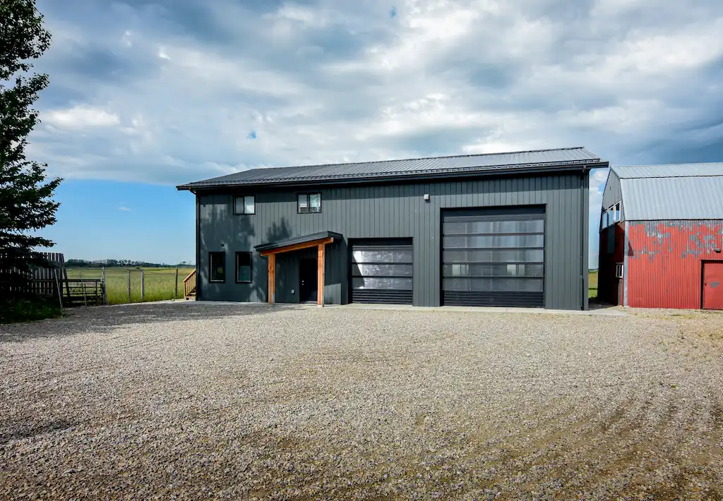 40' x 60' post frame shop building with covered entrance