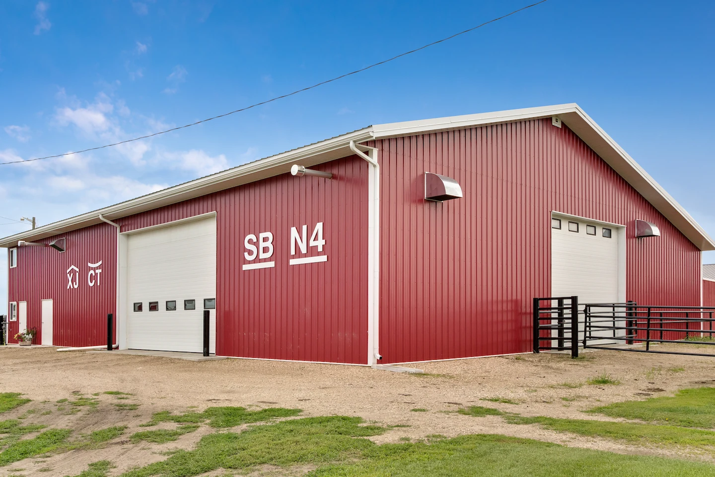 Livestock barn features come together with proper planning for a functional calving barn