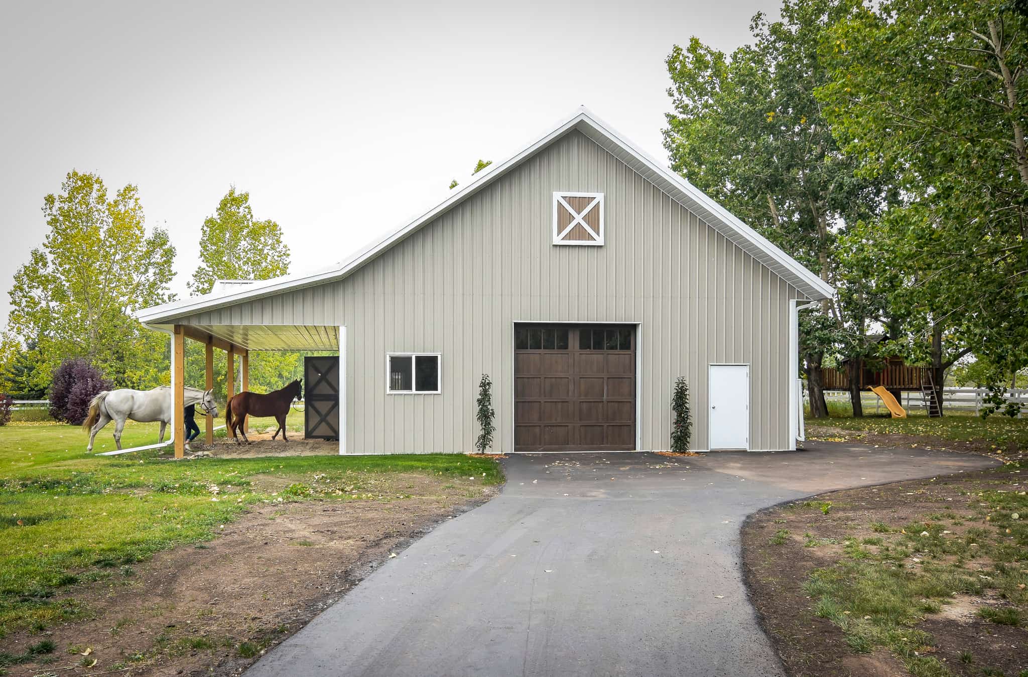 An equestrian building for horse stabling.